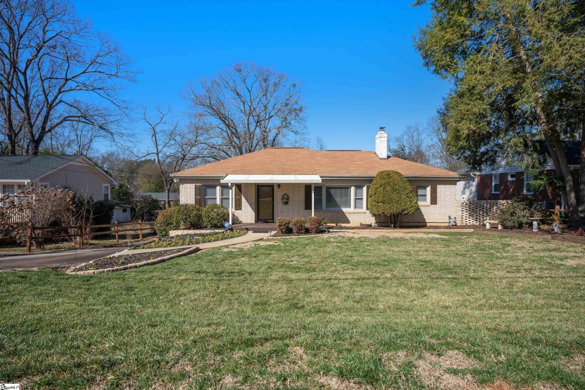 Property image 1 at 16 Friartuck Road, Greenville, SC 29607