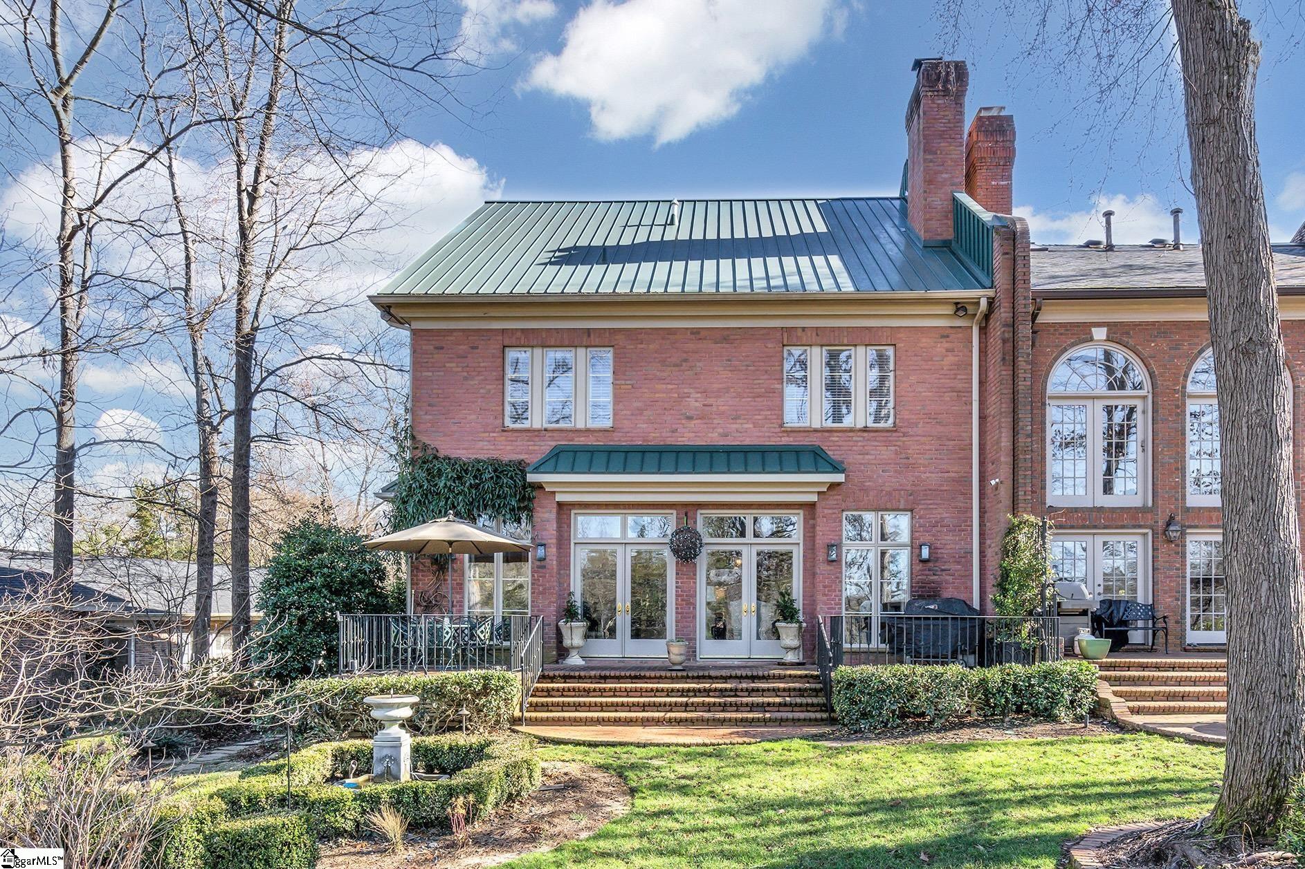 Property image 1 at 4 Hidden Hills Drive, Greenville, SC 29605