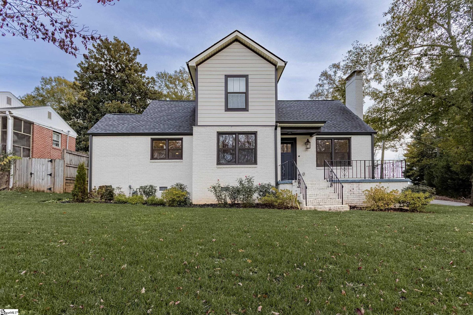 Property image 1 at 300 Ridgecrest Drive, Greenville, SC 29609