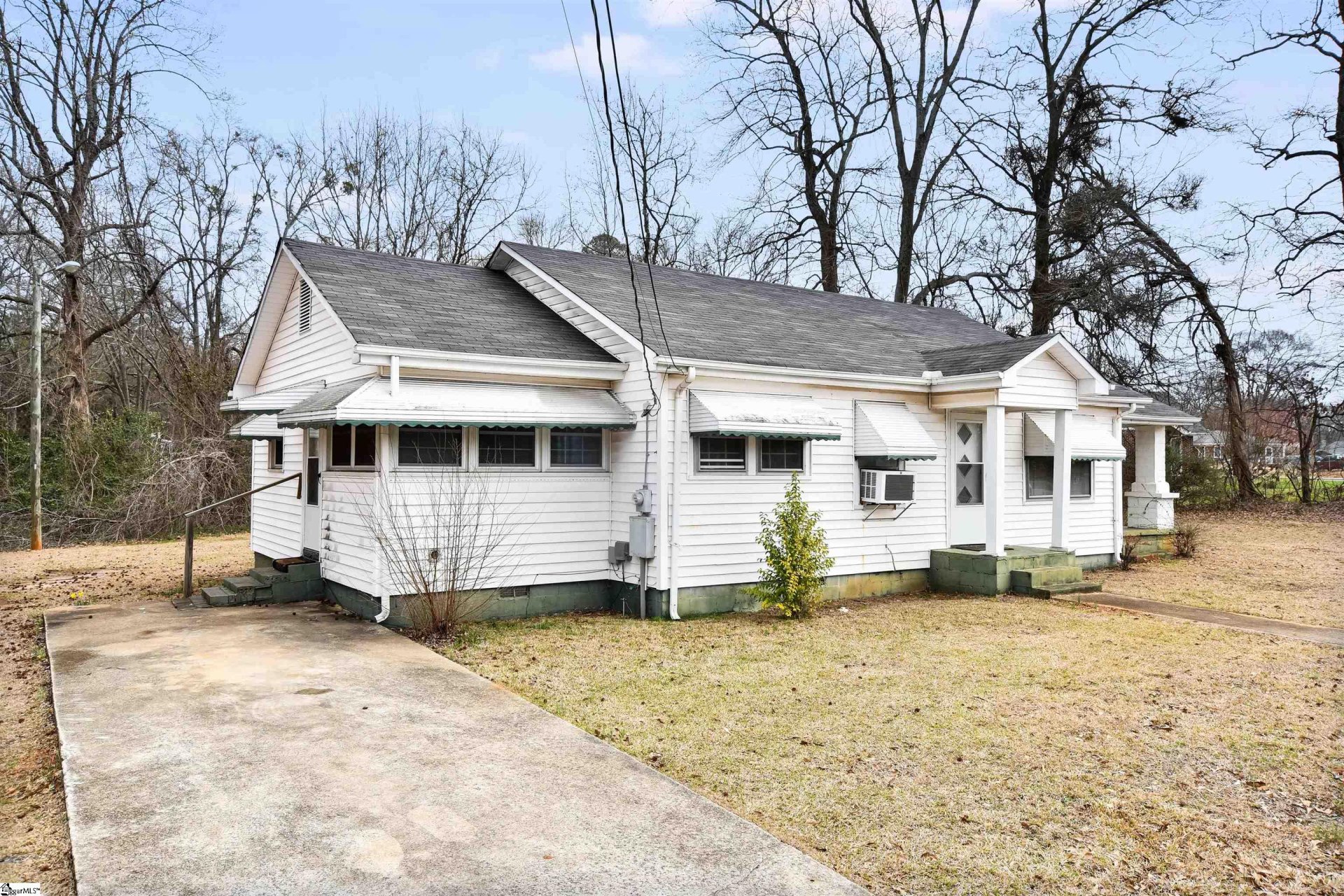 Property image 1 at 700 N Franklin Road, Greenville, SC 29617