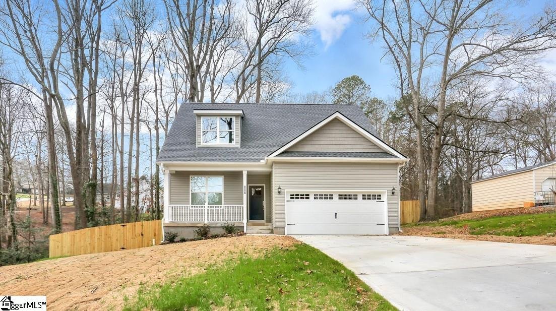 Property image 1 at 307 Willow Drive, Piedmont, SC 29673