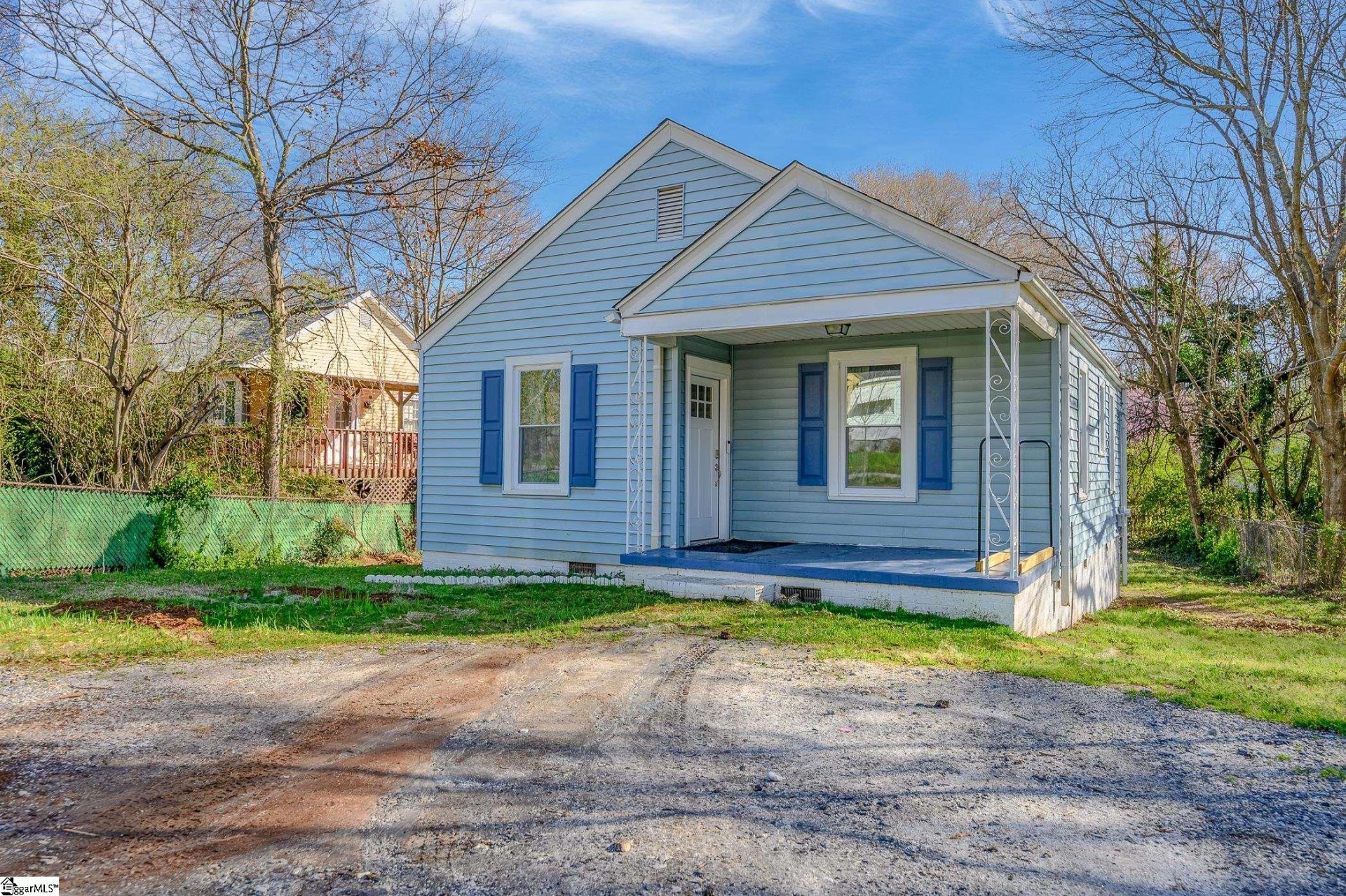 Property image 1 at 6 Alice Street, Greenville, SC 29611