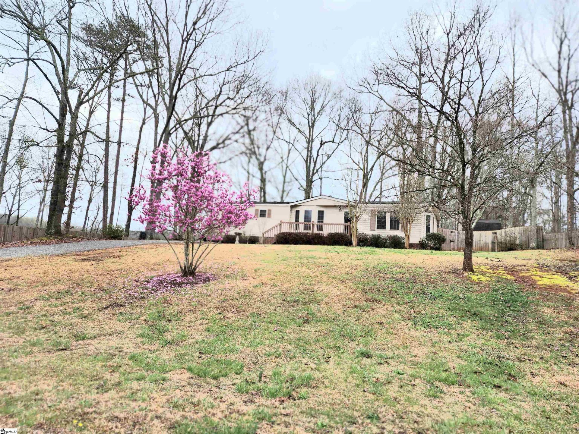 Property image 1 at 105 Montague Lane, Liberty, SC 29657