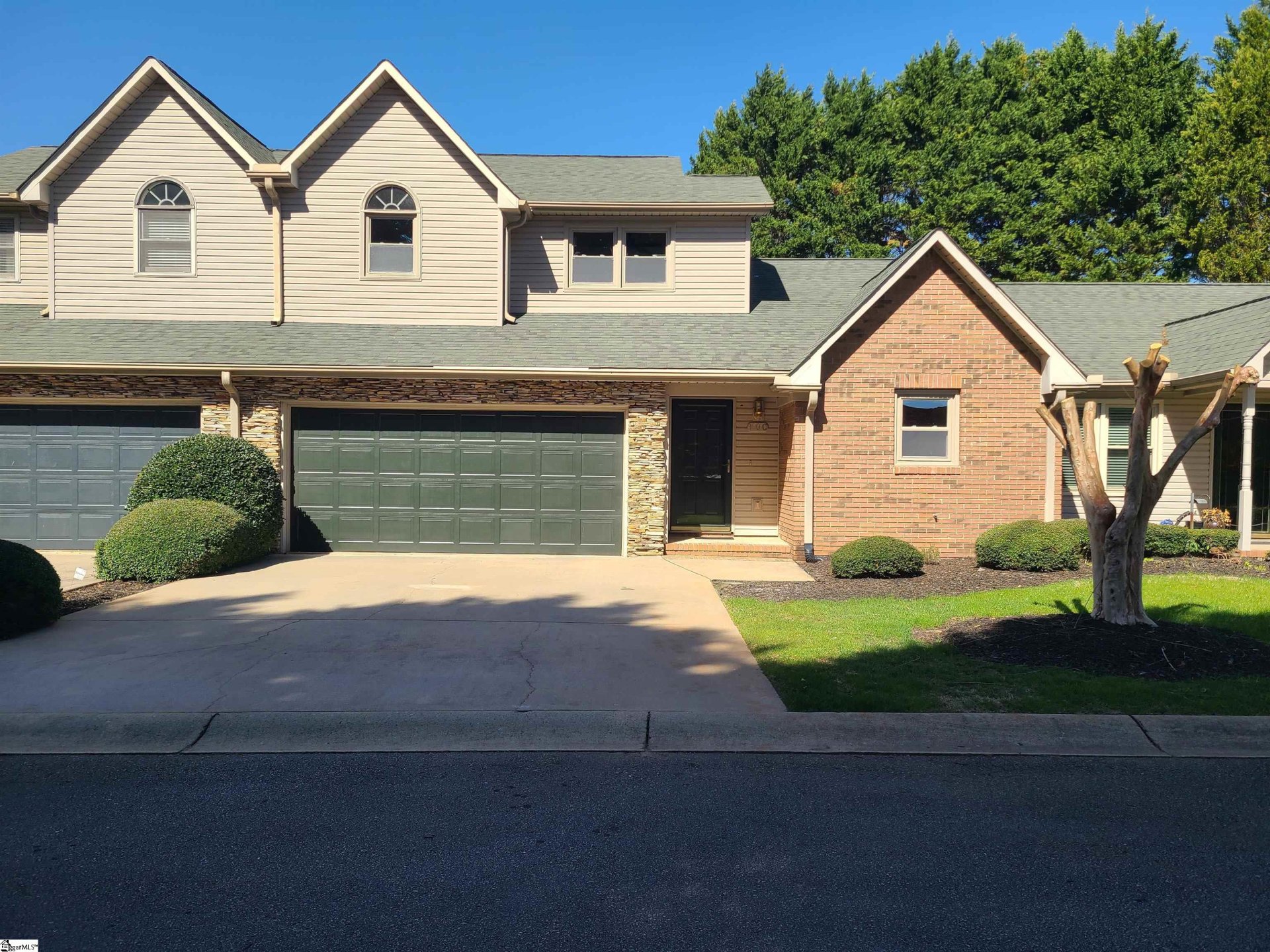 Property image 1 at 100 C Pinnacle Lane, Easley, SC 29642