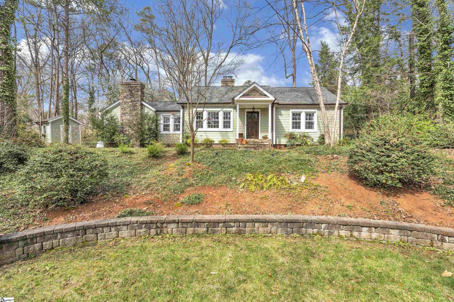 Property image 1 at 132 Fernwood Lane, Greenville, SC 29607