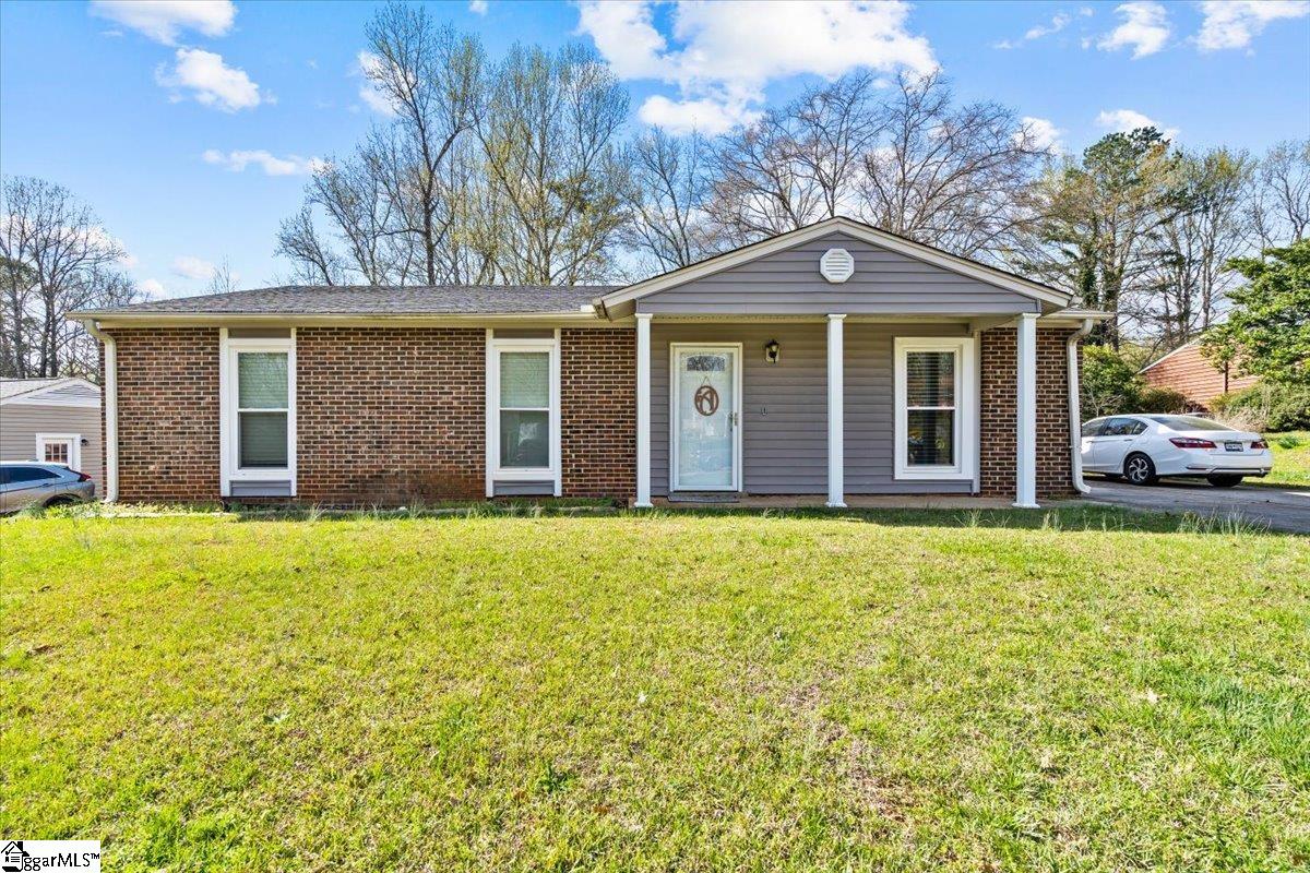 Property image 1 at 5 Carversham Row Court, Piedmont, SC 29673