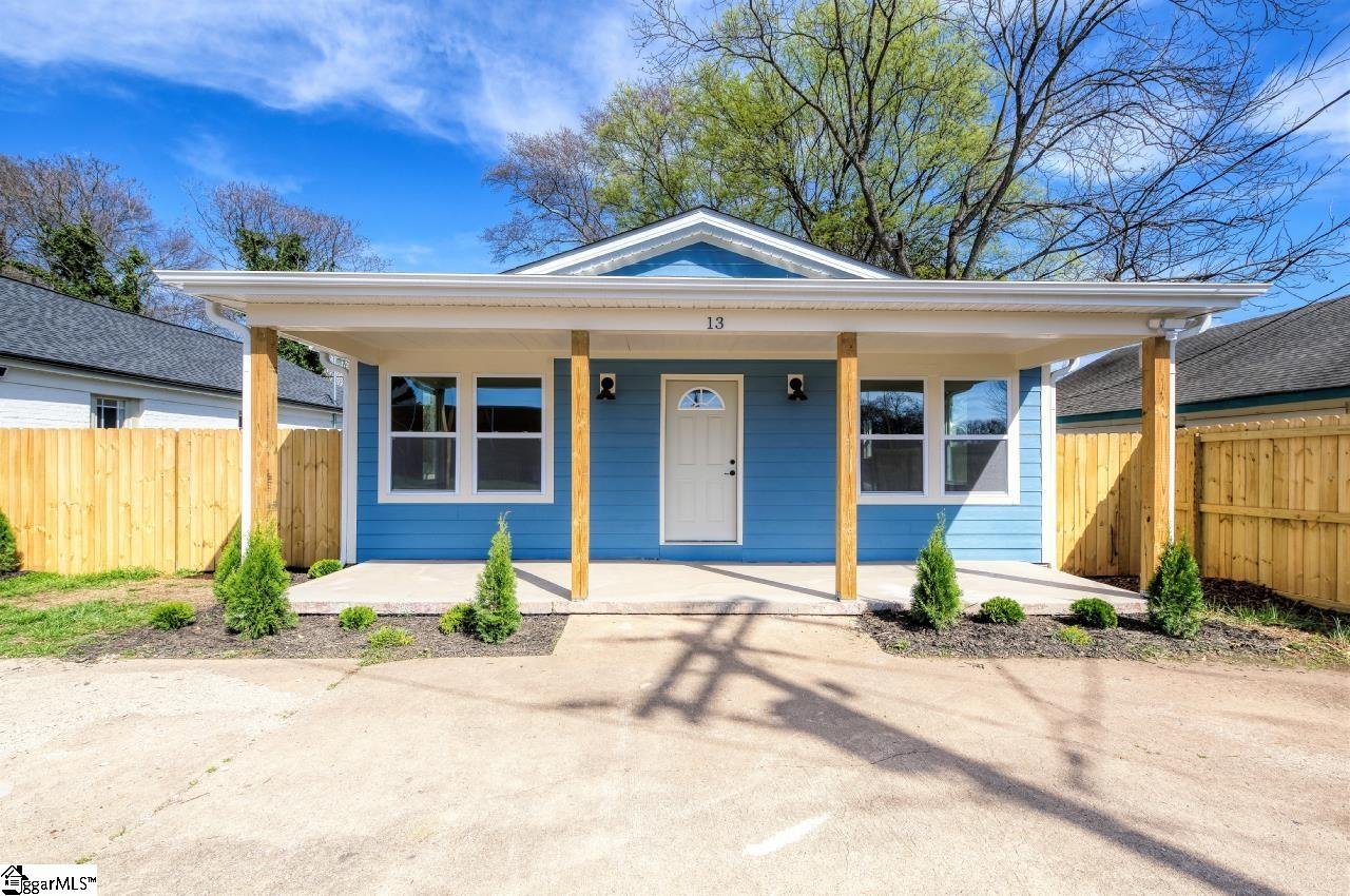 Property image 1 at 11 S Florida Avenue, Greenville, SC 29611