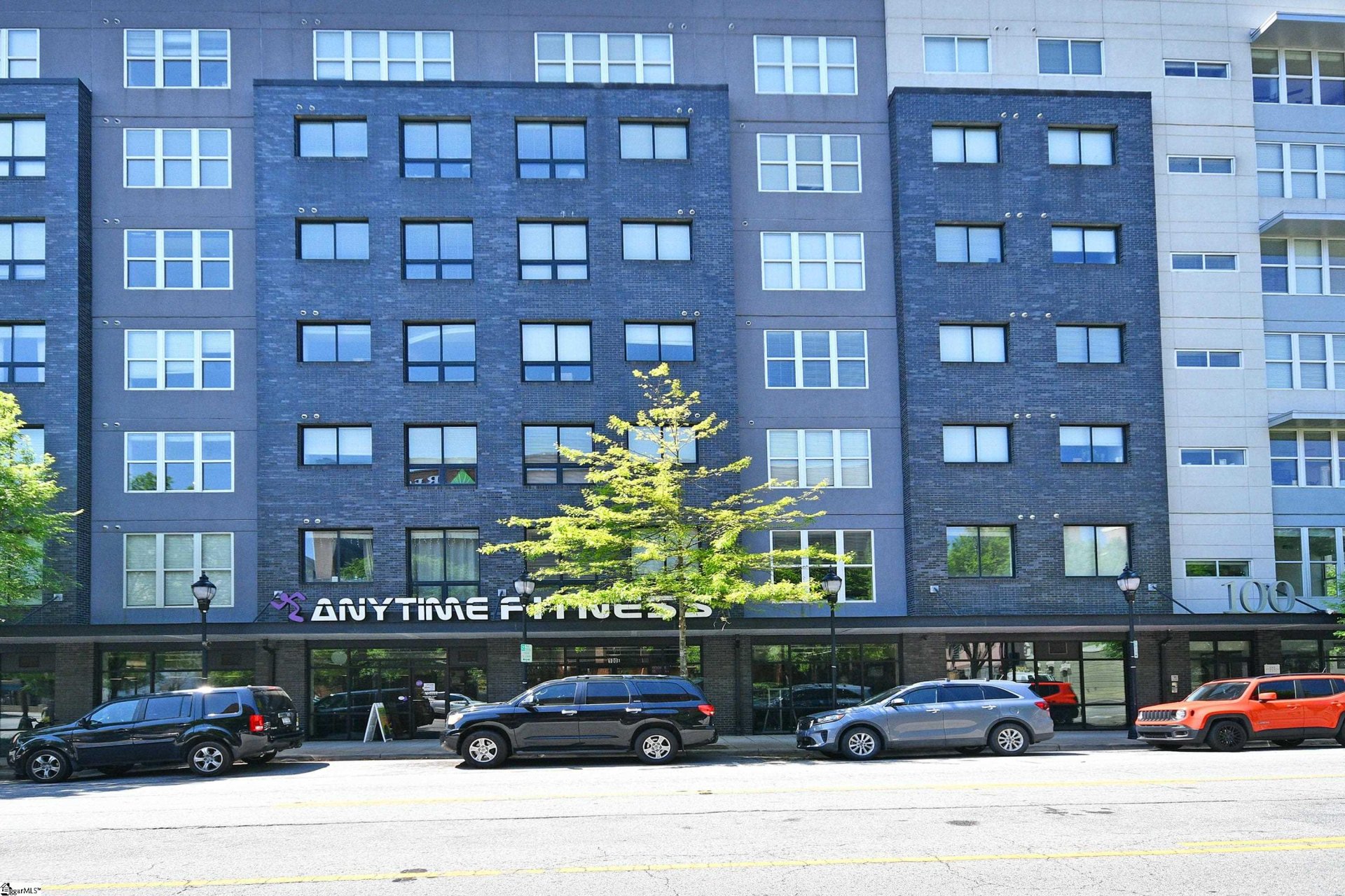 100 E Washington Street