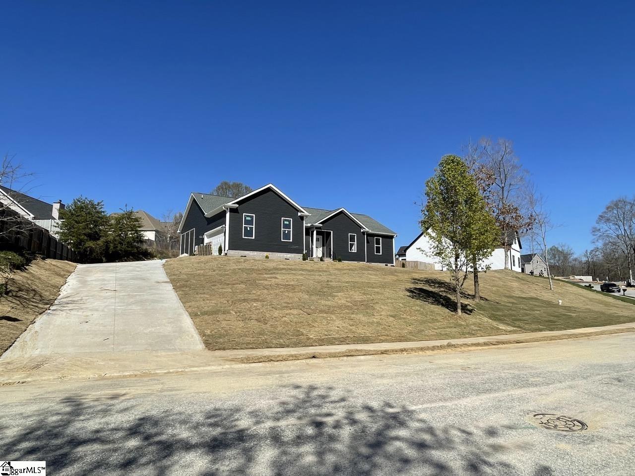 Property image 1 at 720 Rockcliff Street, Greenville, SC 29617