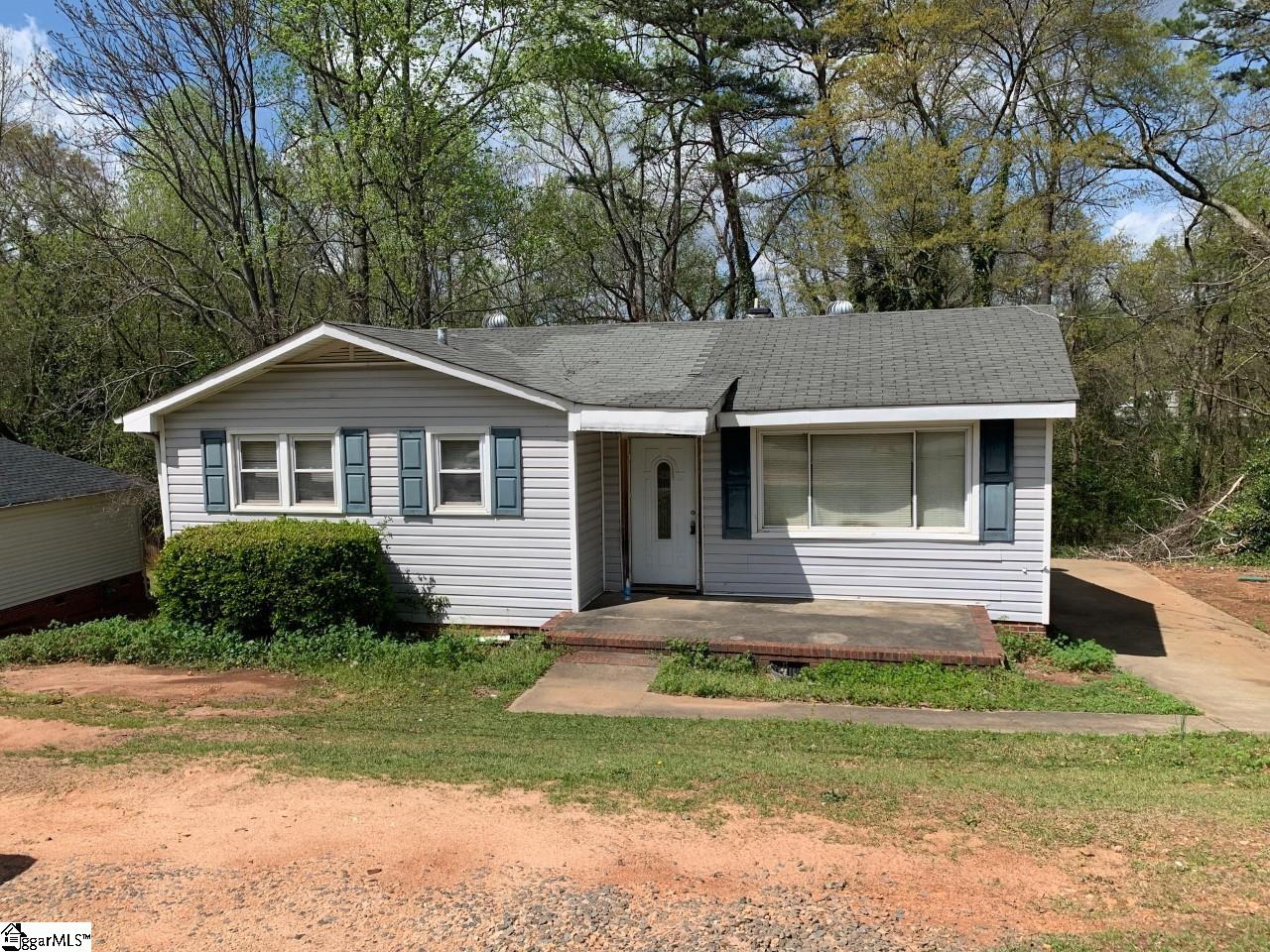 Property image 1 at 614 Pine Creek Drive, Greenville, SC 29605