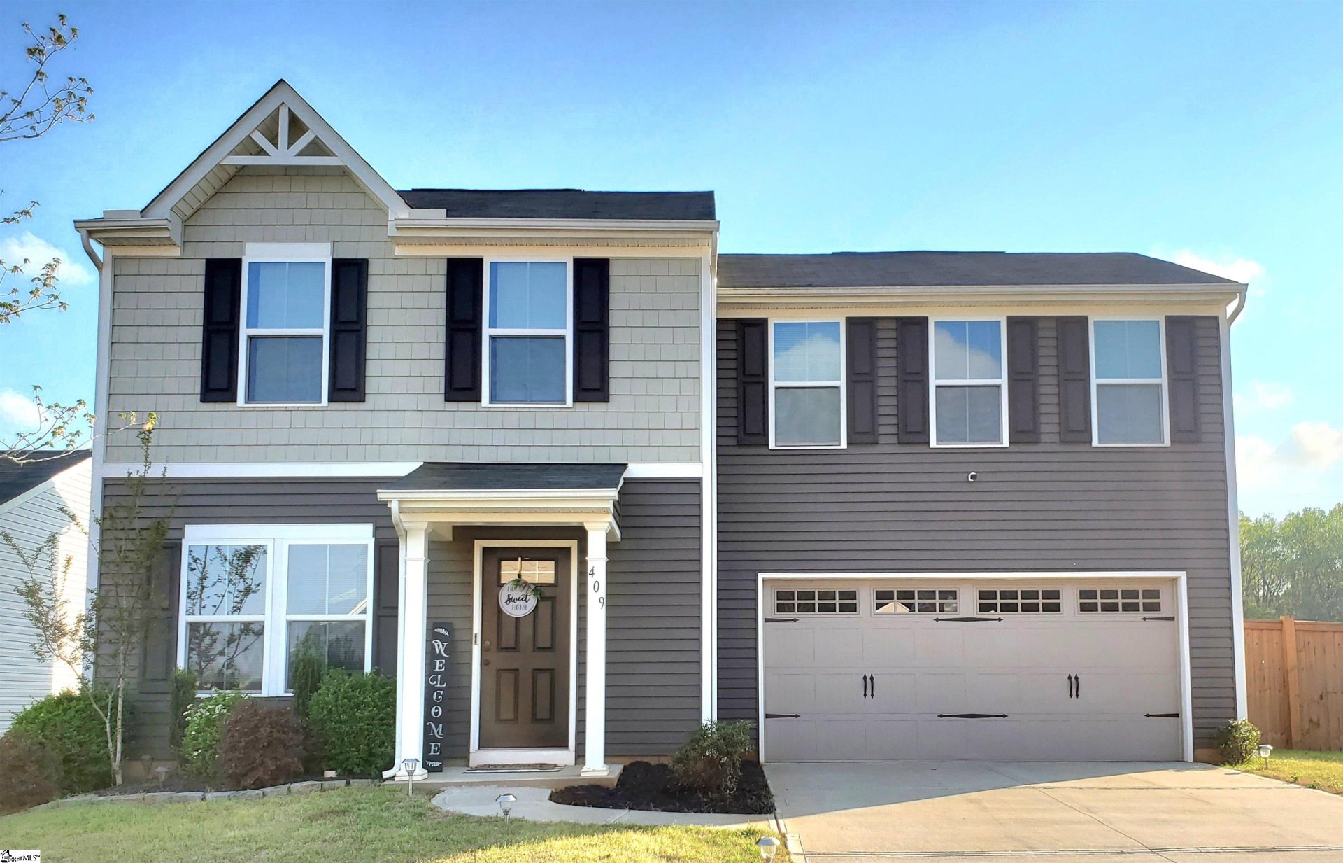 Property image 1 at 409 Skipton Street, Greenville, SC 29605-6227