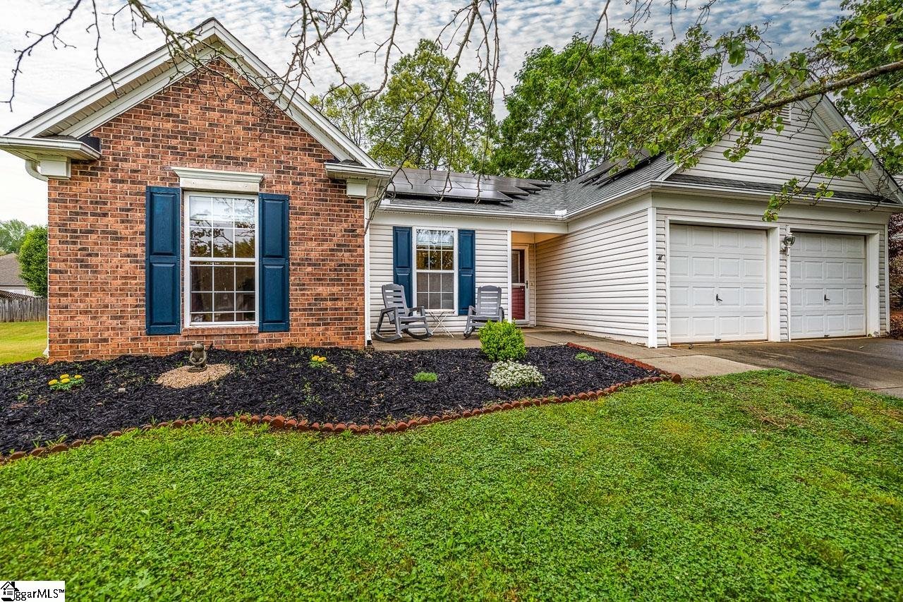 Property image 1 at 8 Turnbridge Trail, Simpsonville, SC 29680