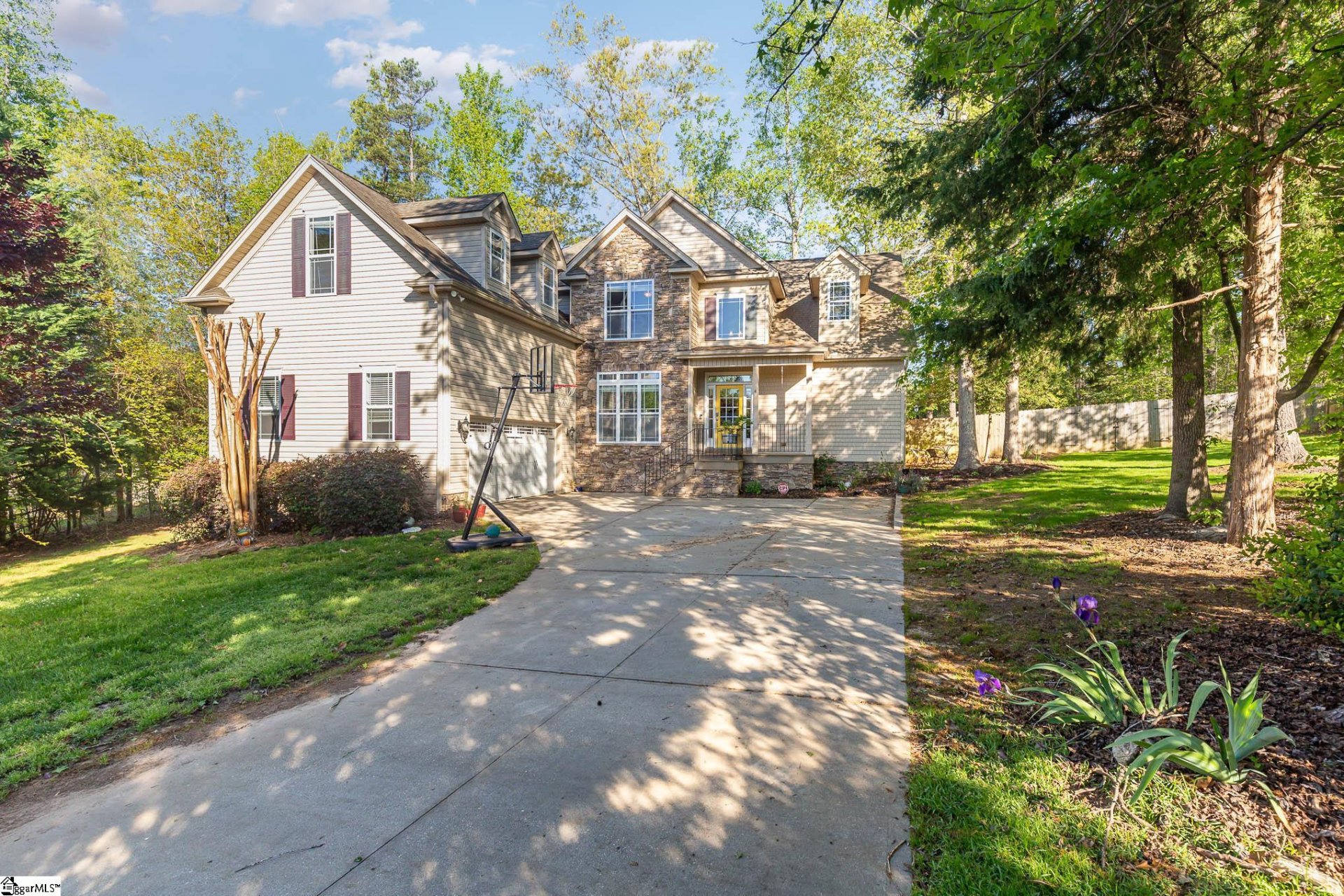 Property image 1 at 4 Carolina Leaf Lane, Fountain Inn, SC 29644