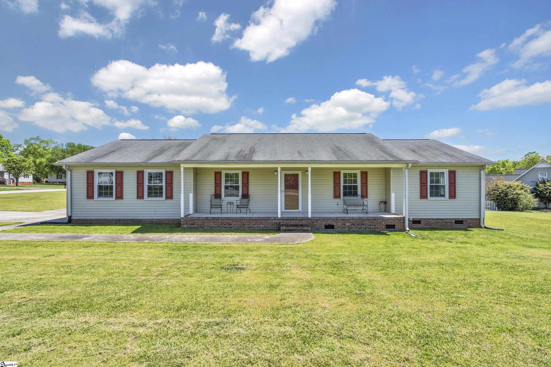 Property image 1 at 131 Cottonwood Street, Williamston, SC 29697
