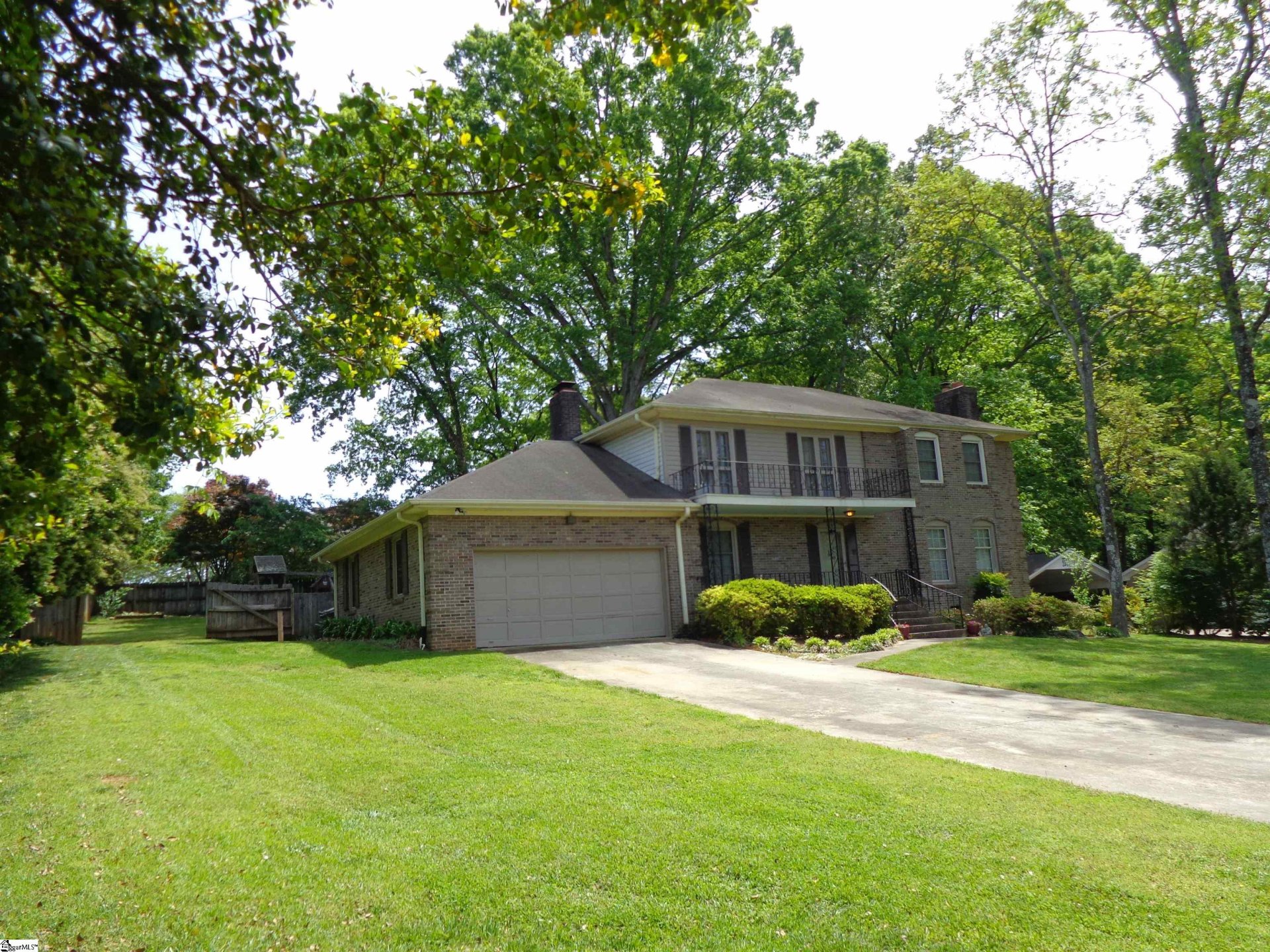 Property image 1 at 221 Devon Drive, Mauldin, SC 29662