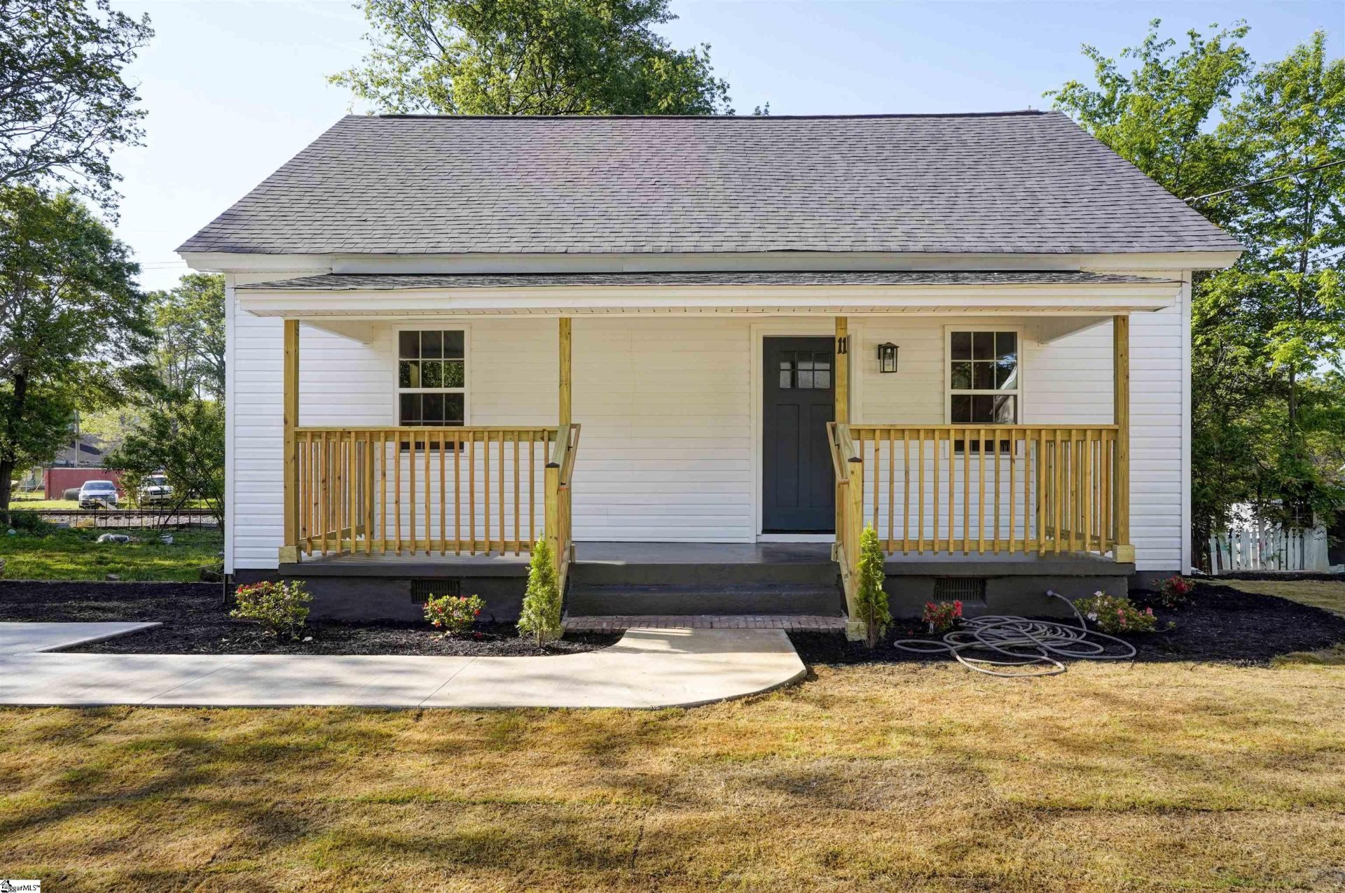 Property image 1 at 11 Ninth Street, Greenville, SC 29611