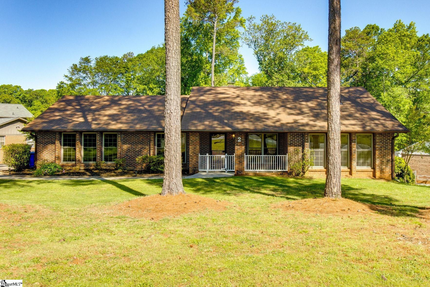 Property image 1 at 2 Riddle Road, Greenville, SC 29607