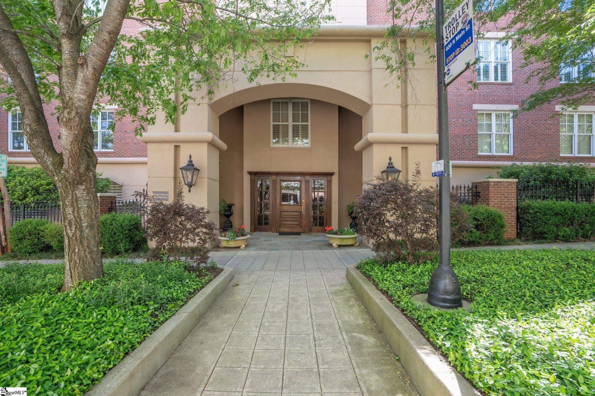 400 N Main Street 202