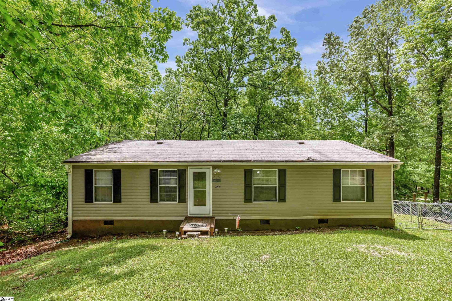 Property image 1 at 274 S Port Bass Road, Fair Play, SC 29643