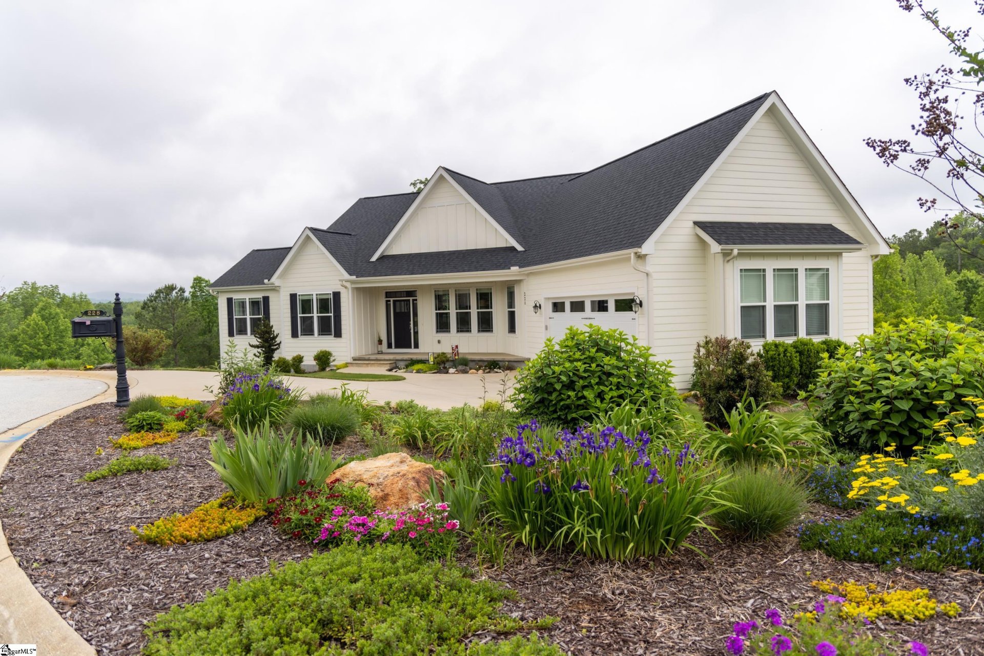 Property image 1 at 228 Deer Thicket Way, Taylors, SC 29687