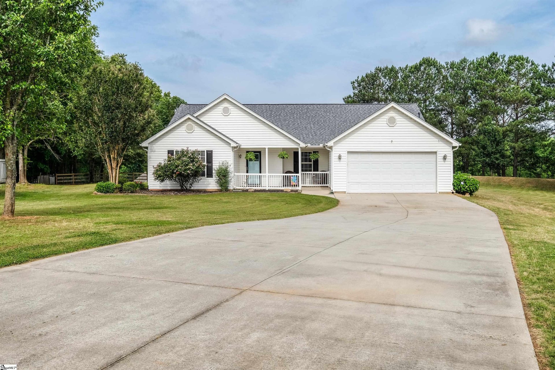 Property image 1 at 135 Kensett Drive, Williamston, SC 29697