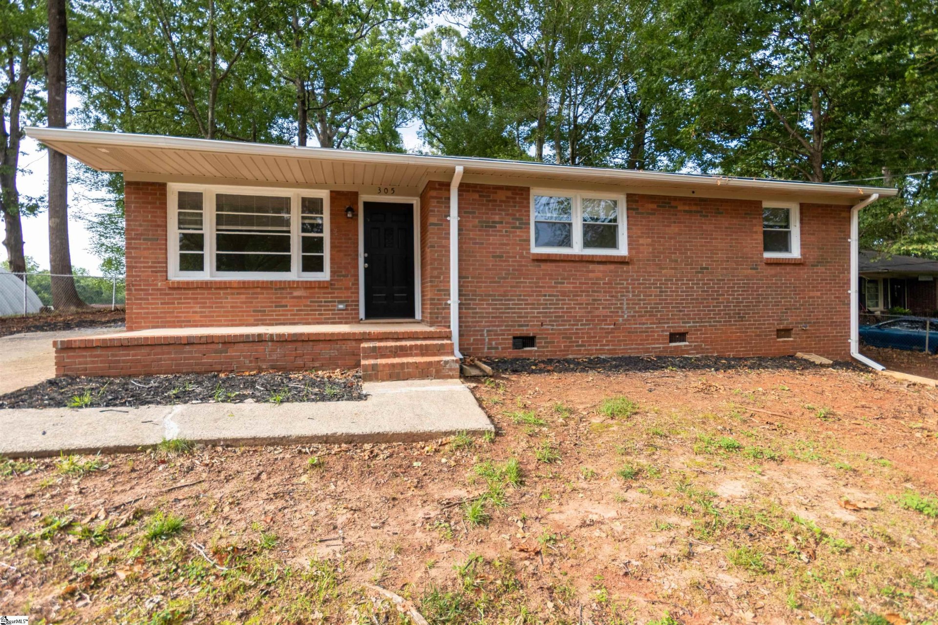 Property image 1 at 305 KENMORE Drive, Piedmont, SC 29673