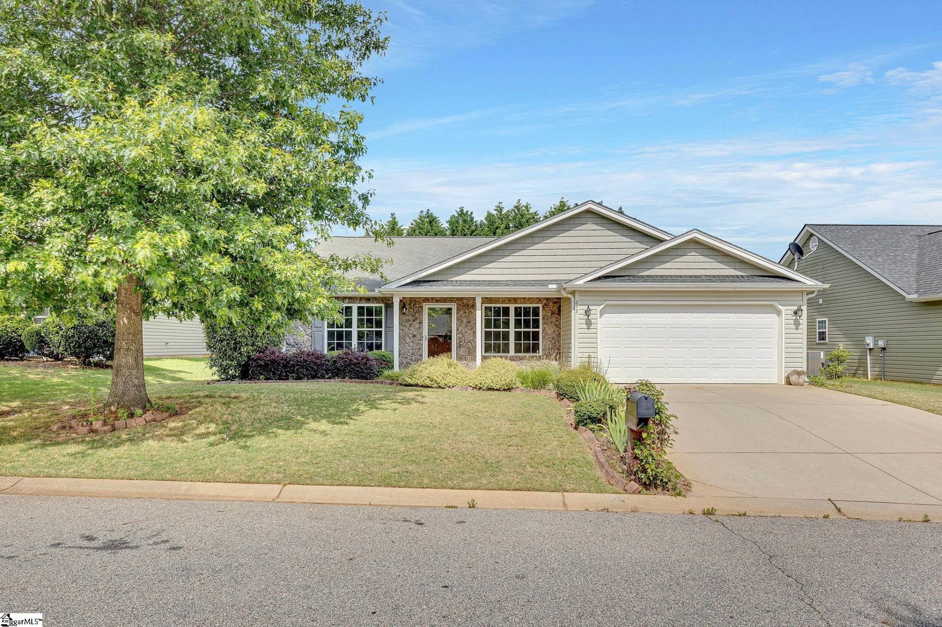 Property image 1 at 233 Sleepy River Road, Simpsonville, SC 29681