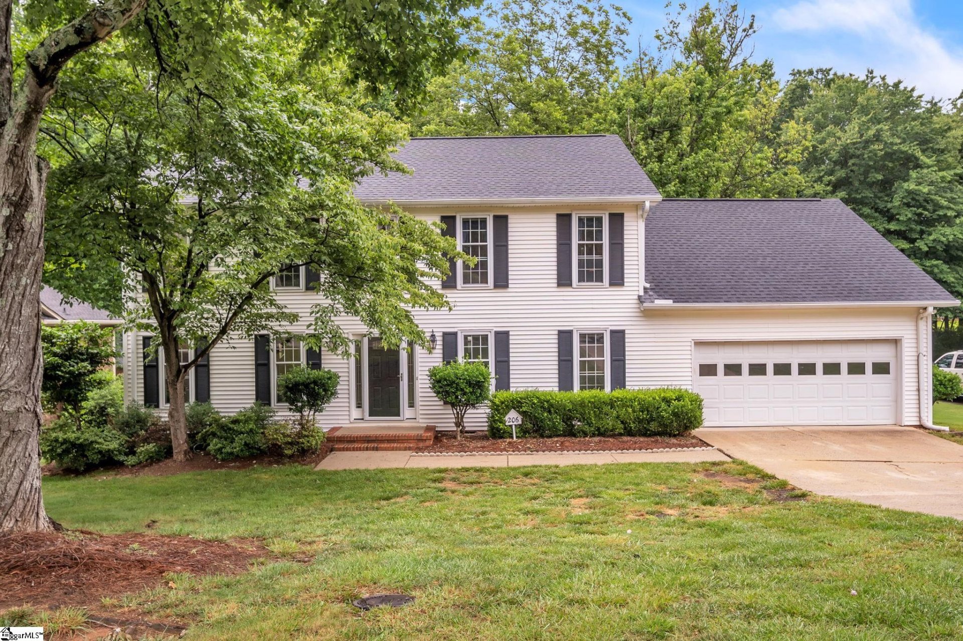 Property image 1 at 206 W Silverleaf Street, Greer, SC 29650