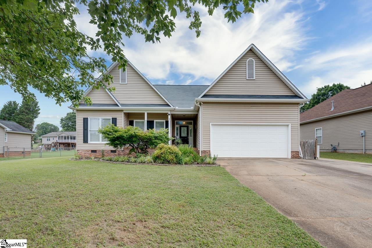 Property image 1 at 4 Wild Turkey Way, Greenville, SC 29617