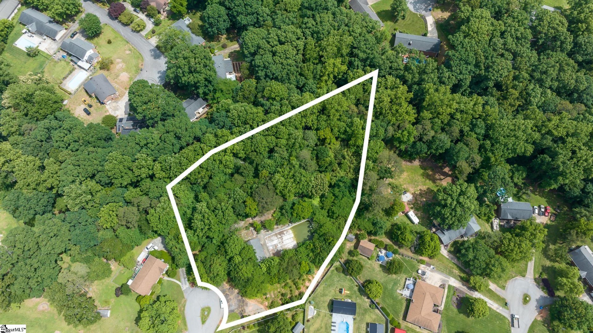 Property image 1 at 4 Basil Court, Greenville, SC 29611