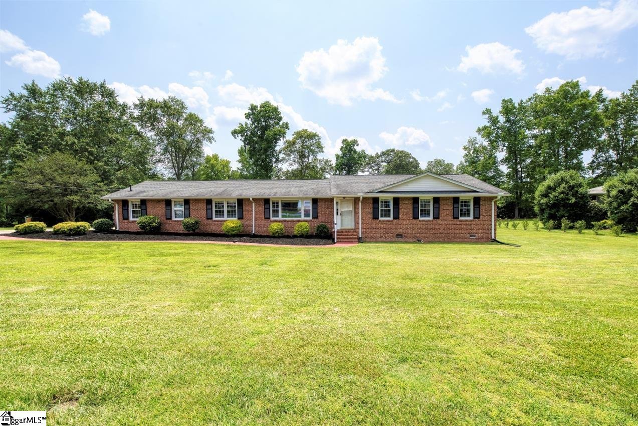 Property image 1 at 616 Cherokee Drive, Greenville, SC 29615