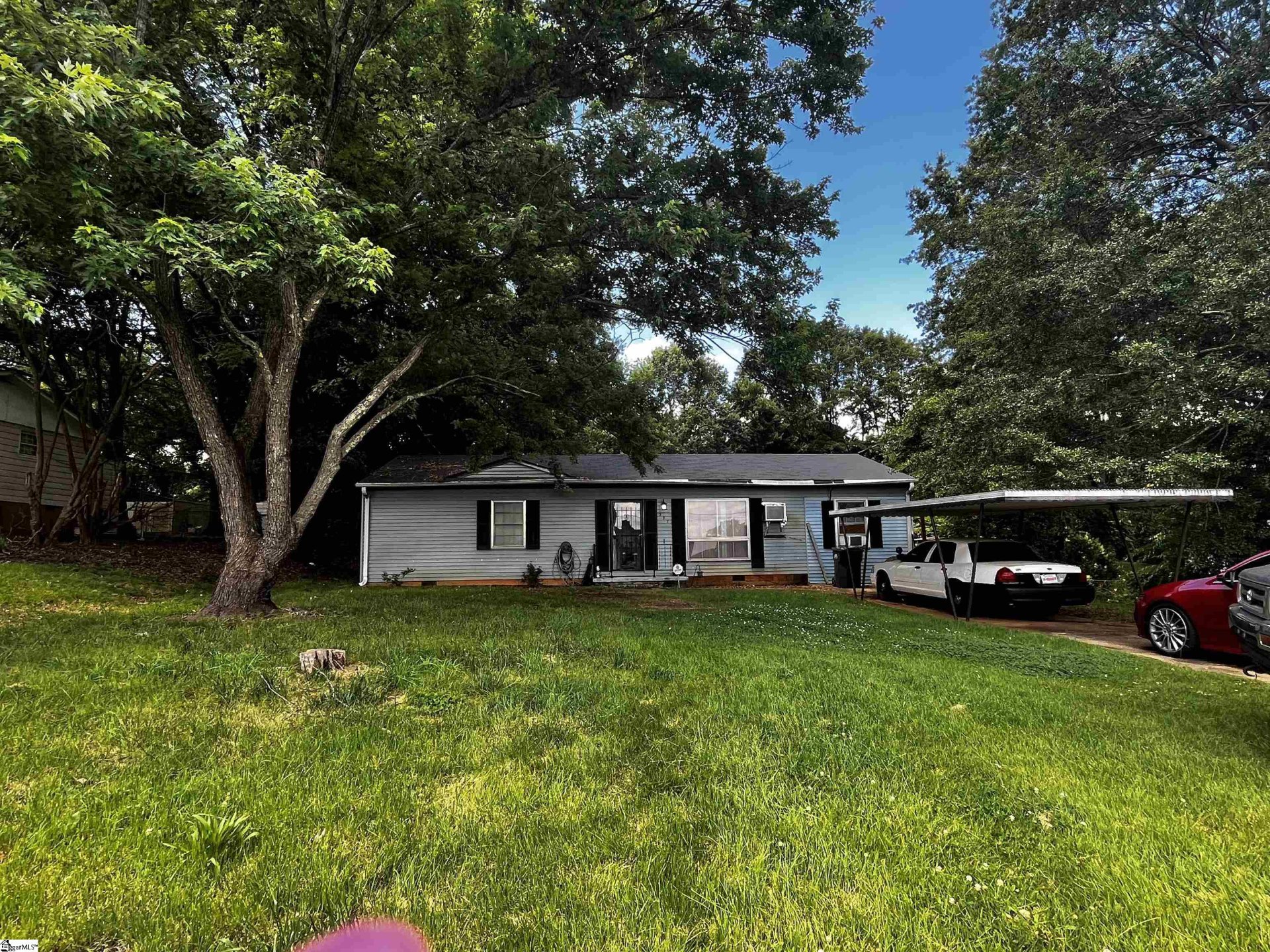 Property image 1 at 207 Meadors Avenue, Greenville, SC 29605