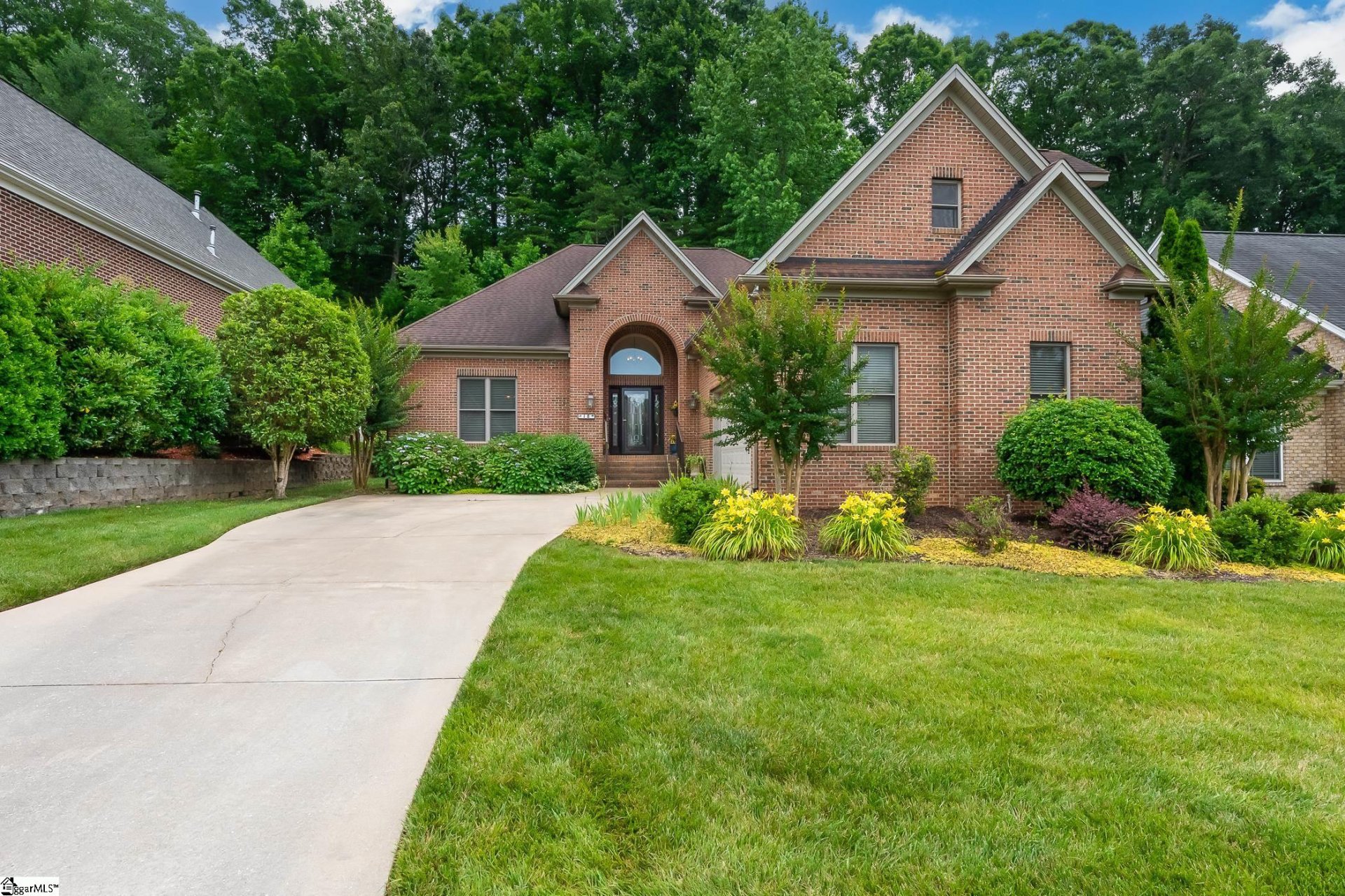 Property image 1 at 18 Calmar Court, Greenville, SC 29617