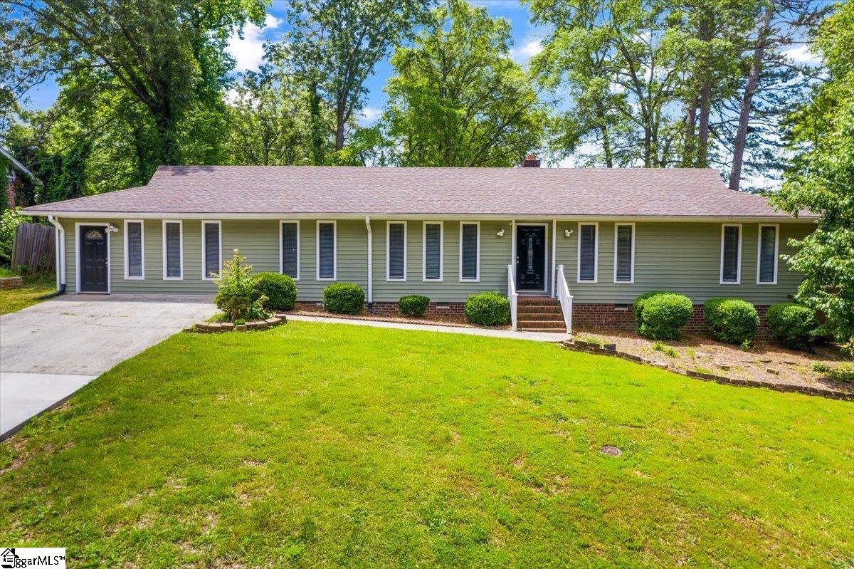 Property image 1 at 223 Bransfield Road, Greenville, SC 29615