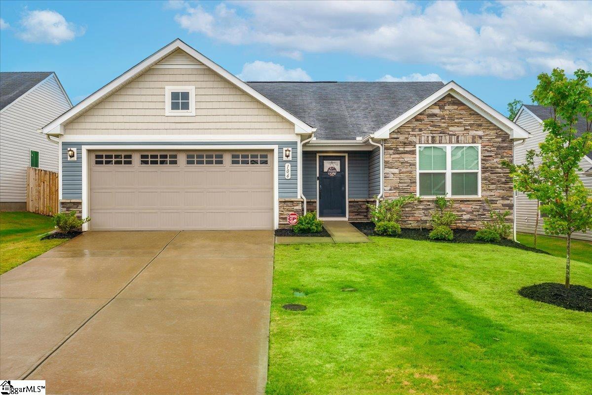 Property image 1 at 106 Bending Branch Road, Greenville, SC 29605