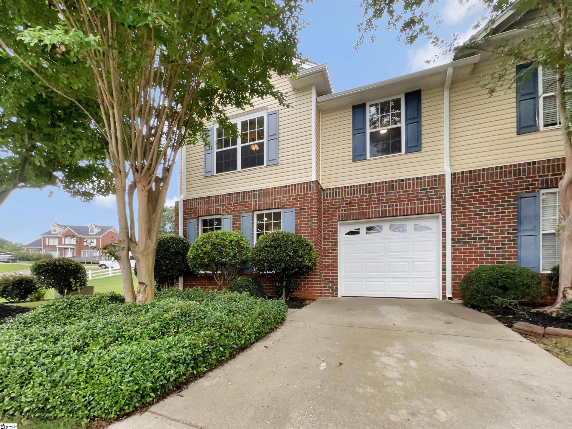 Property image 1 at 127 Marshland Lane, Greer, SC 29650