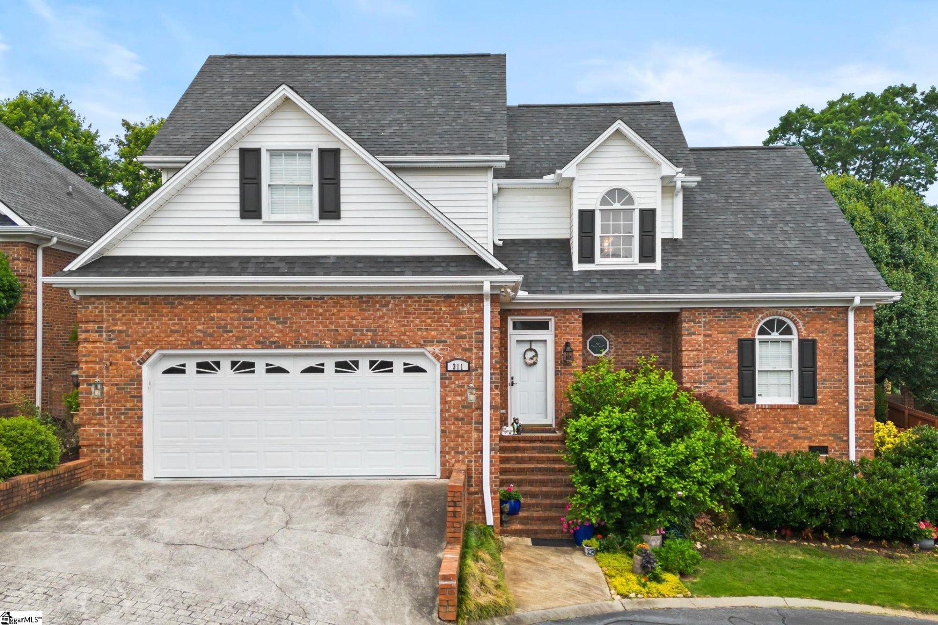 Property image 1 at 311 Greenview Circle, Greenville, SC 29609
