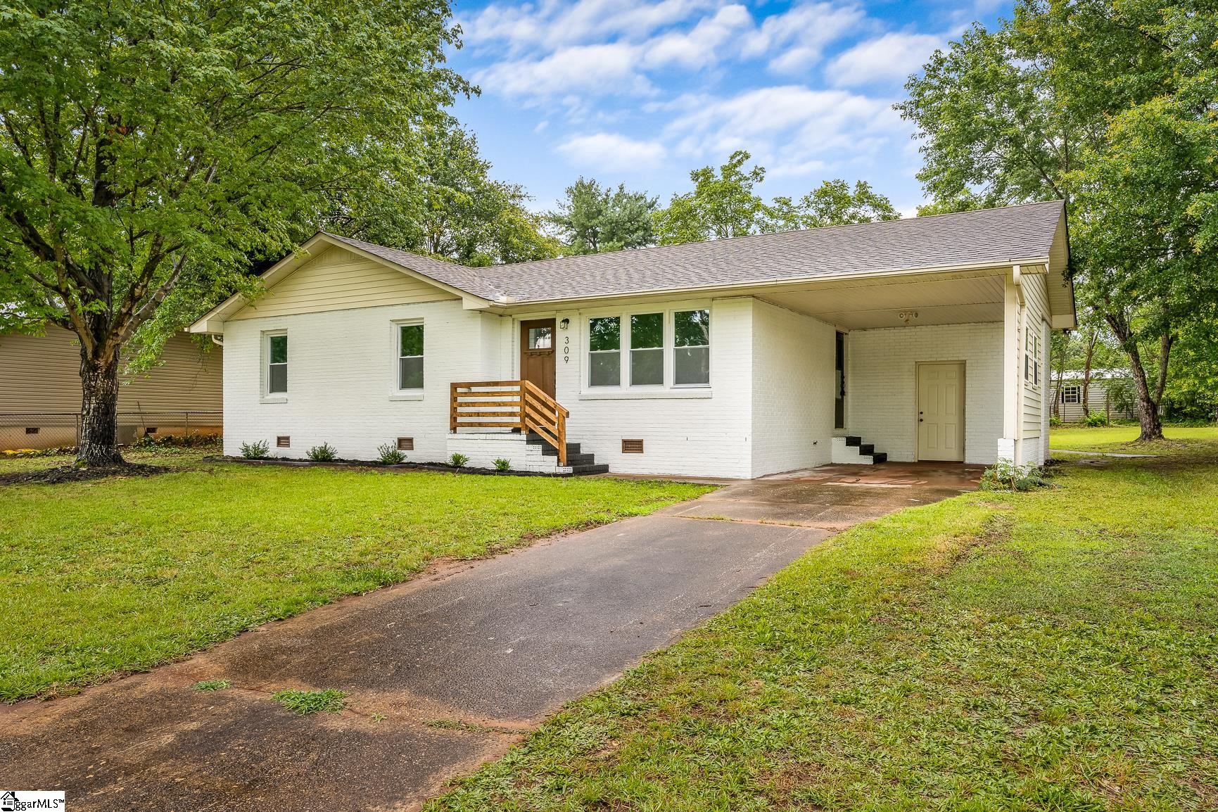 Property image 1 at 309 Chestnut Boulevard, Anderson, SC 29625