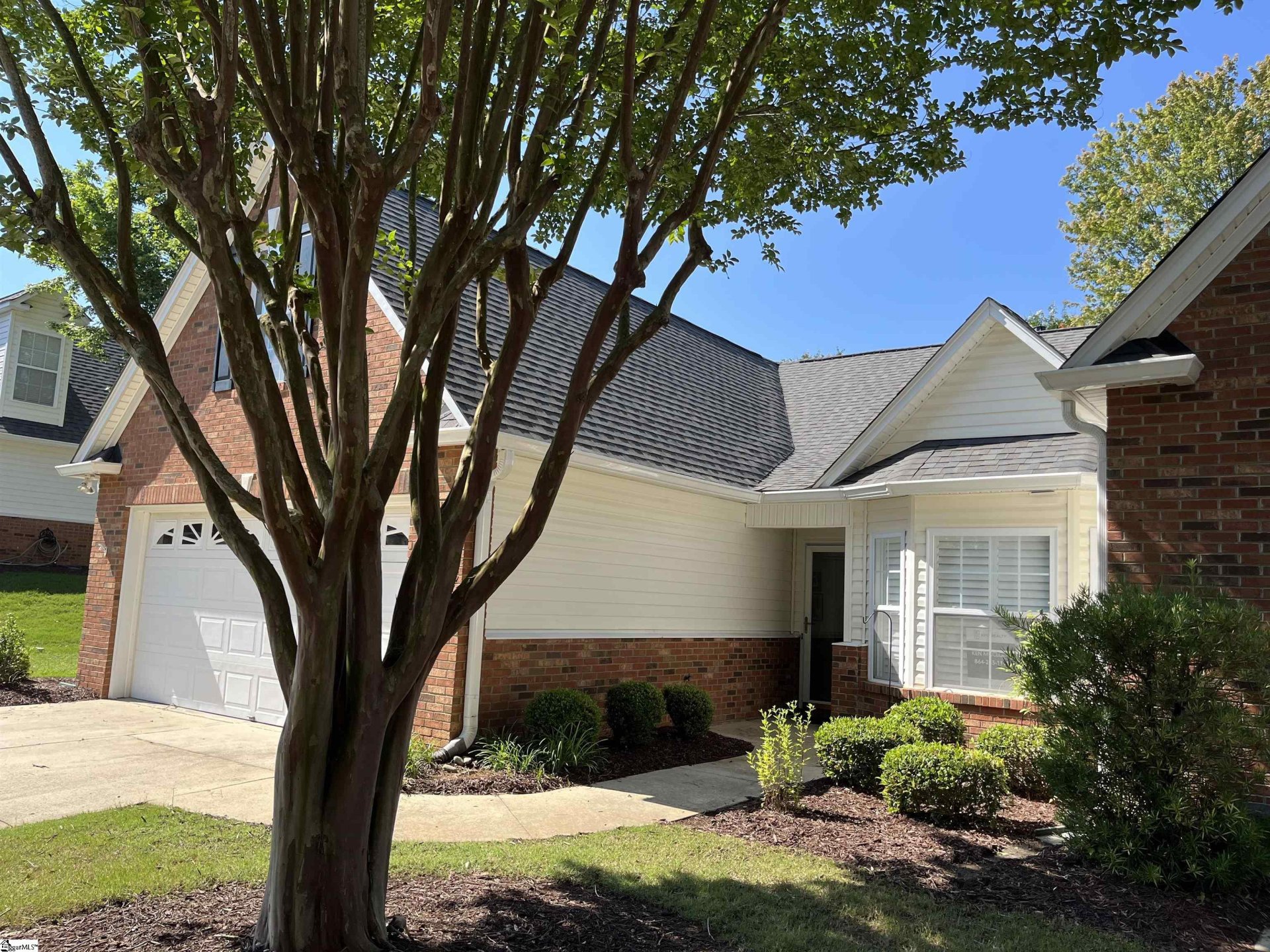 Property image 1 at 209 Chadwyck Court, Greenville, SC 29615-5469