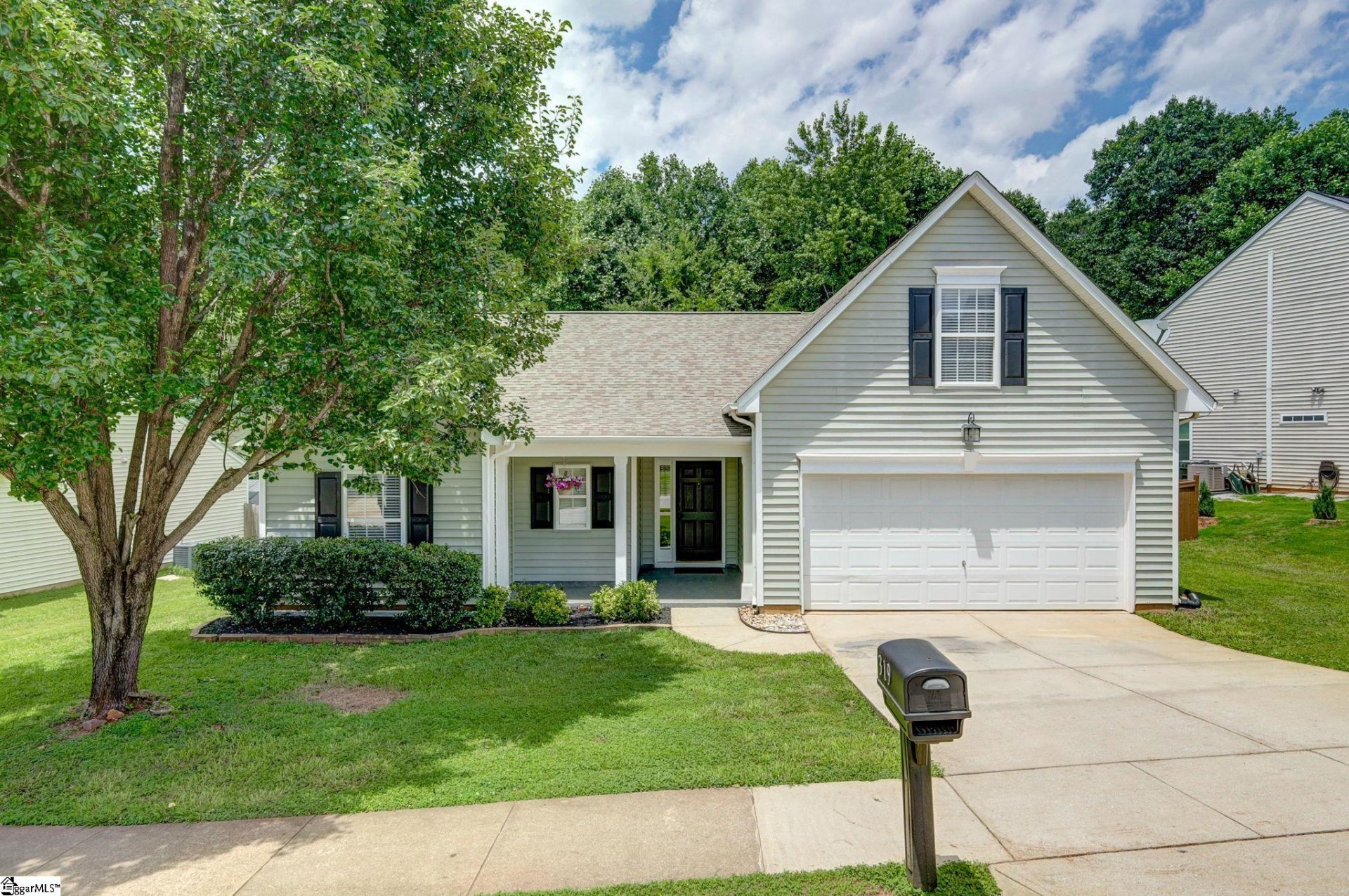 Property image 1 at 319 Highgate Circle, Greer, SC 29650