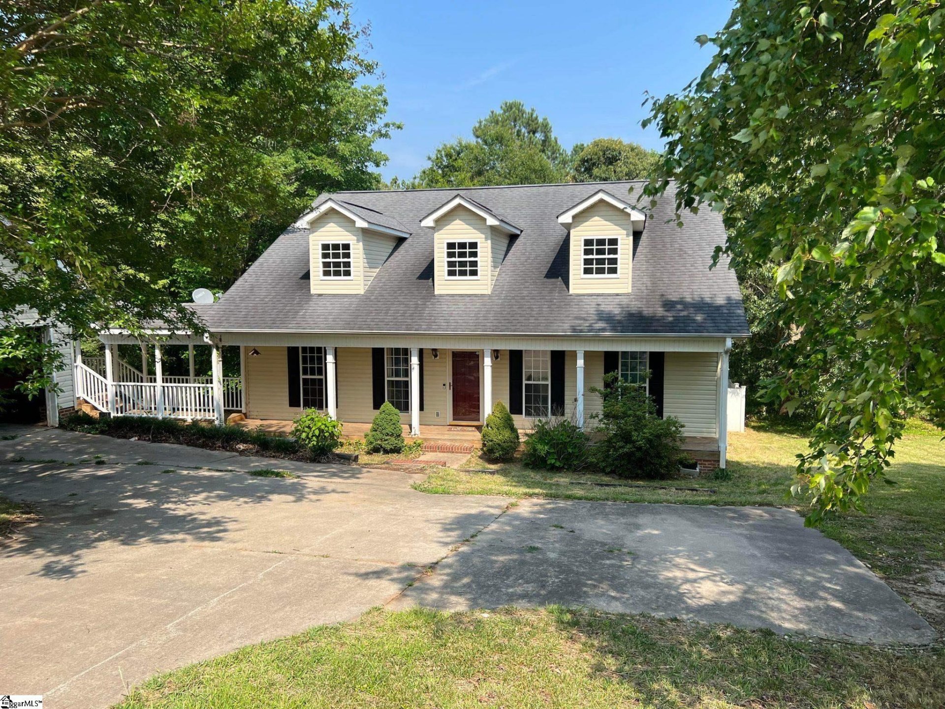 Property image 1 at 500 Hampton Road, Liberty, SC 29657