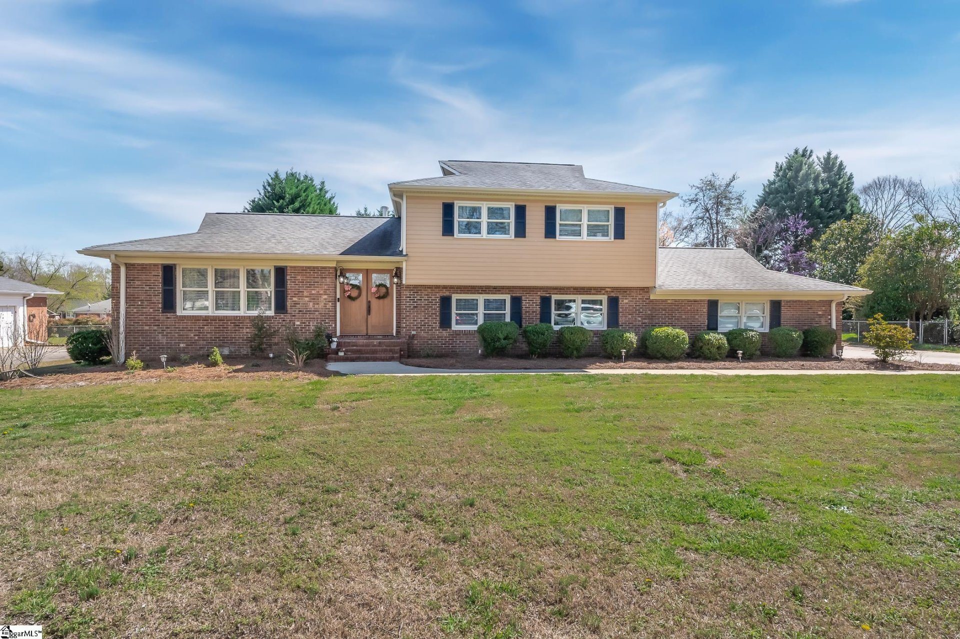 Property image 1 at 724 Hudson Road, Greenville, SC 29615