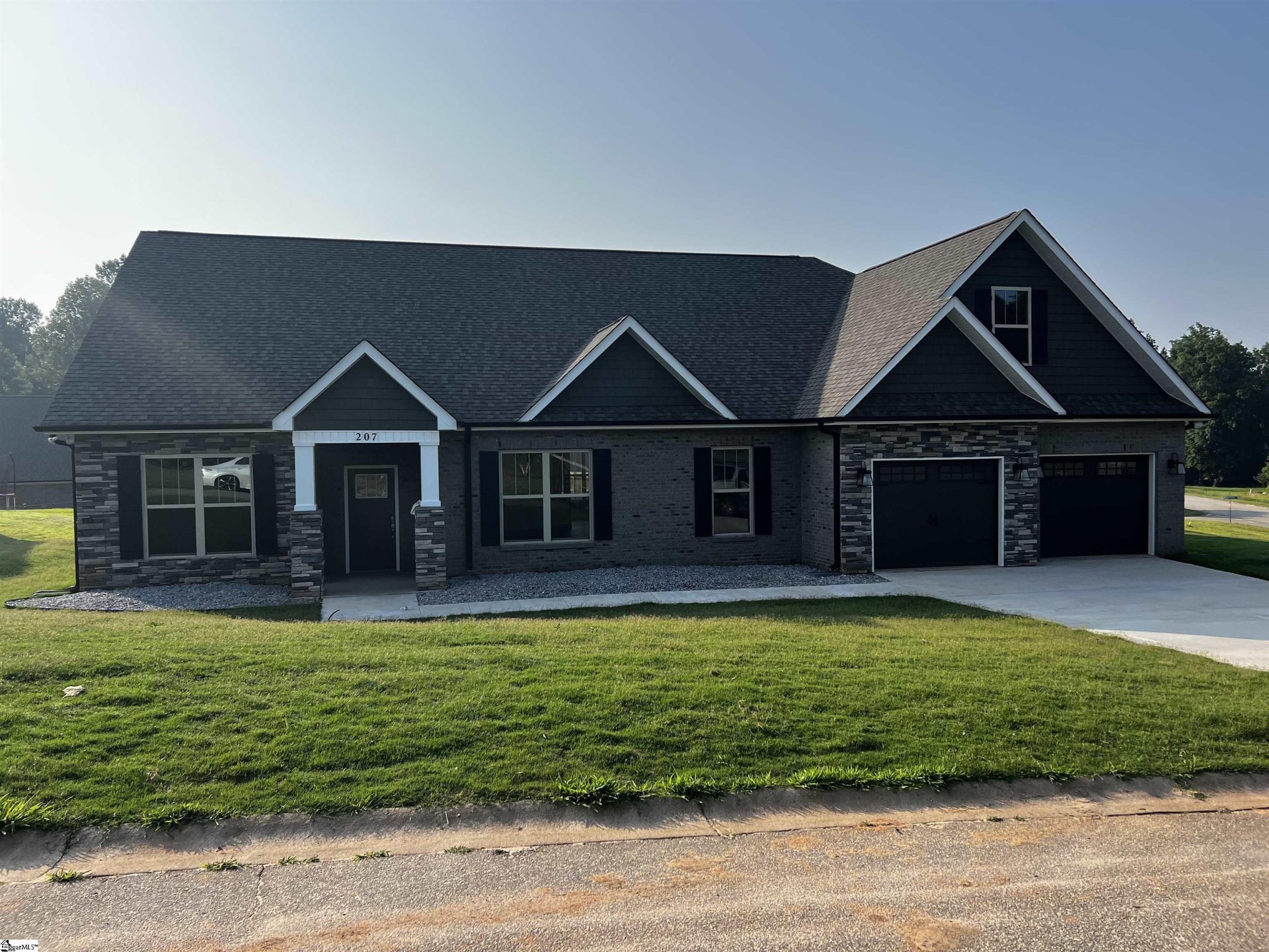 Property image 1 at 207 Floyd Meadow Drive, Inman, SC 29349