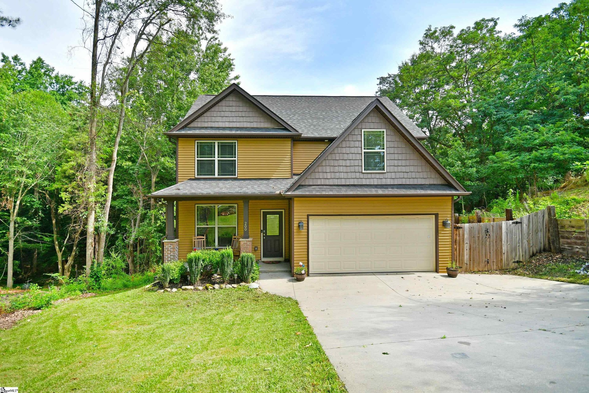 Property image 1 at 200 Hunters Woods Drive, Simpsonville, SC 29680