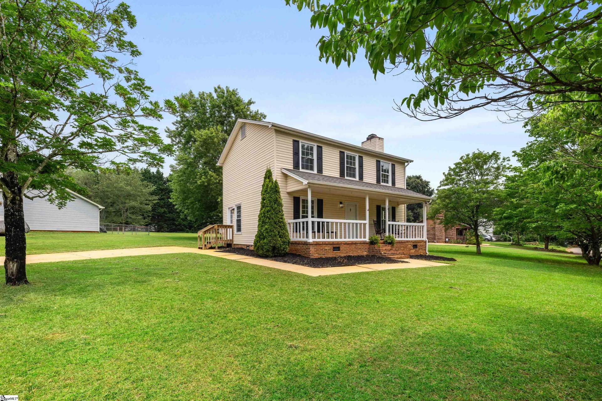 Property image 1 at 201 Laurel Tree Lane, Simpsonville, SC 29681