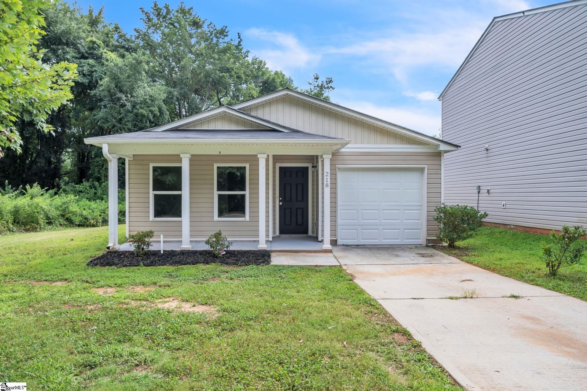 Property image 1 at 218 N Florida Avenue, Greenville, SC 29611