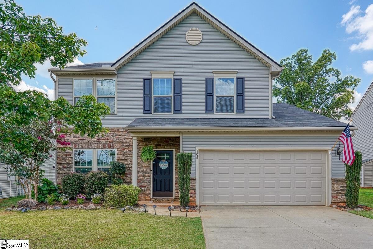 Property image 1 at 109 Shale Court, Greenville, SC 29607