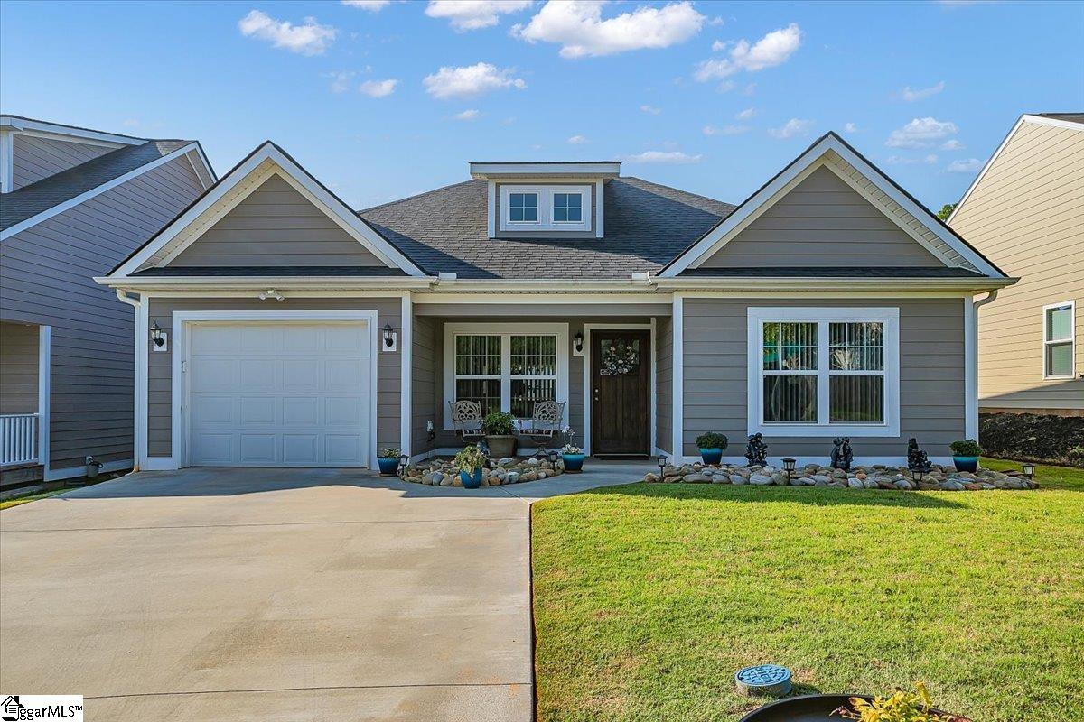 Property image 1 at 100 Regency Walk, Pickens, SC 29671