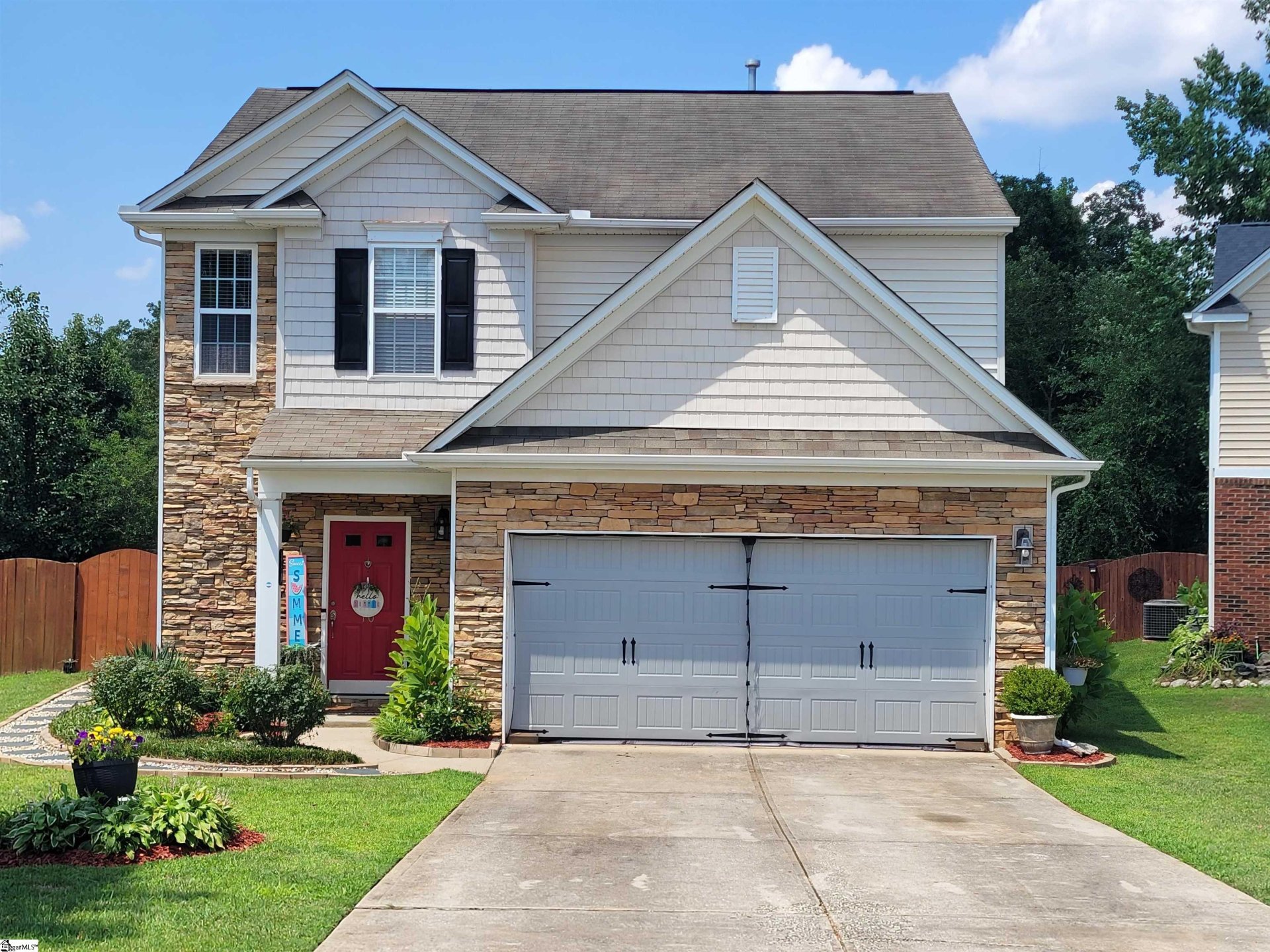 Property image 1 at 10 Hollow Tree Way, Greenville, SC 29605