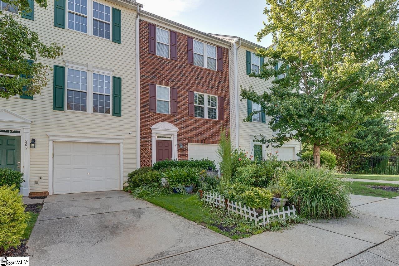 Property image 1 at 211 Summerston Place, Mauldin, SC 29662